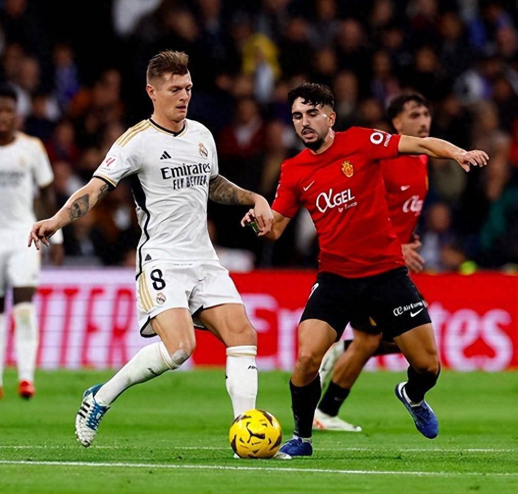 赛后突围战来临；罗马围绕法国杯完成体检；质疑声仍在；资深球员宣示担当的简单介绍